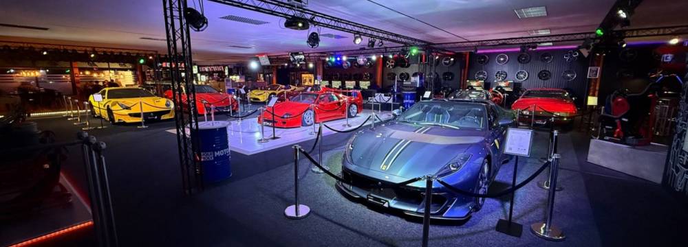 Restaurants in Aadorf: AP Caf� Burger & Indoor-Racing -- Gourmet Burger, Fun & Sim Racing