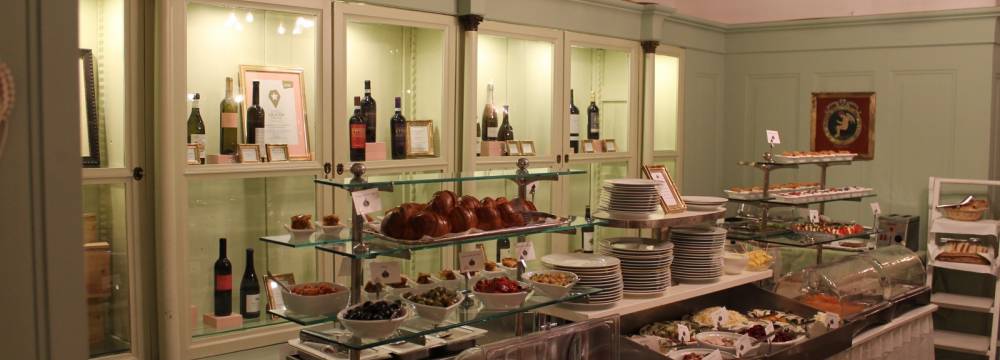 Restaurants in Niedergosgen: Schloss Falkenstein