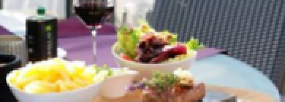 Restaurants in Otelfingen: 'Restaurant 19' MIGROS GOLFPARK Otelfingen Restaurants in Otelfingen: 'Restaurant 19' MIGROS GOLFPARK Otelfingen