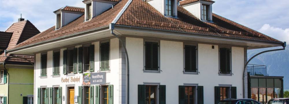 Restaurants in Heimberg: Bahnhfli by Yen