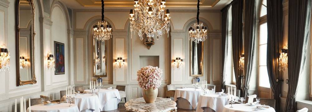Restaurant Cheval Blanc by Peter Knogl in Basel
