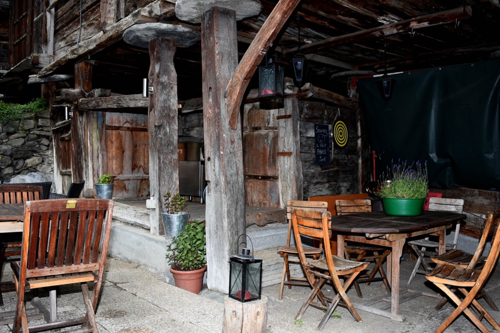 Restaurant Le Carrefour in Bagnes, Foto 11