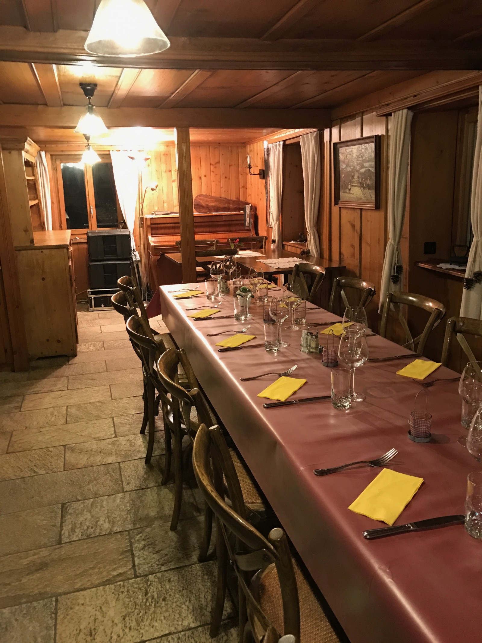 Restaurant Le Carrefour in Bagnes, Foto 1