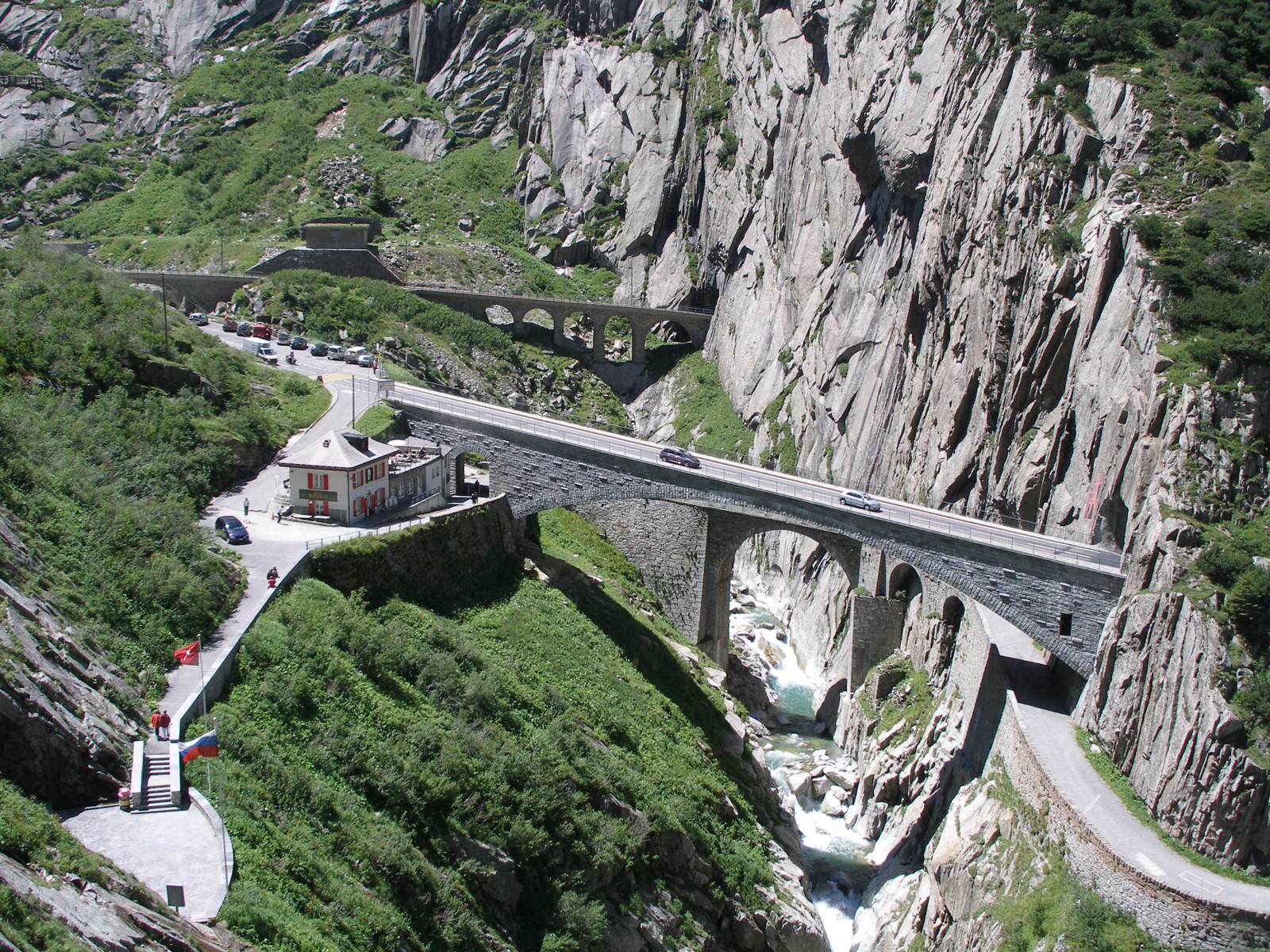 Restaurant Teufelsbrücke in Andermatt, Foto 1