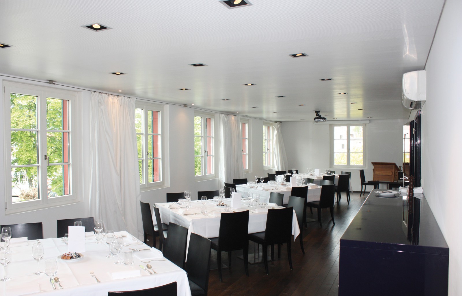 Krone Restaurant & Bar in Adliswil, Foto 3