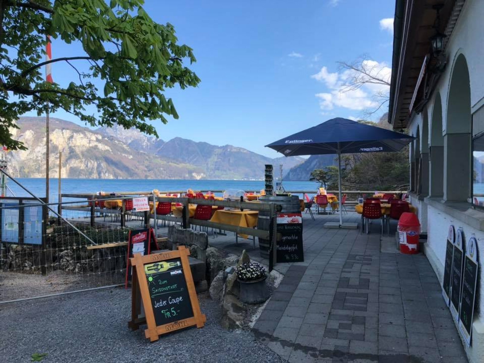 Seebeizli am Urnersee in Sisikon, Foto 2