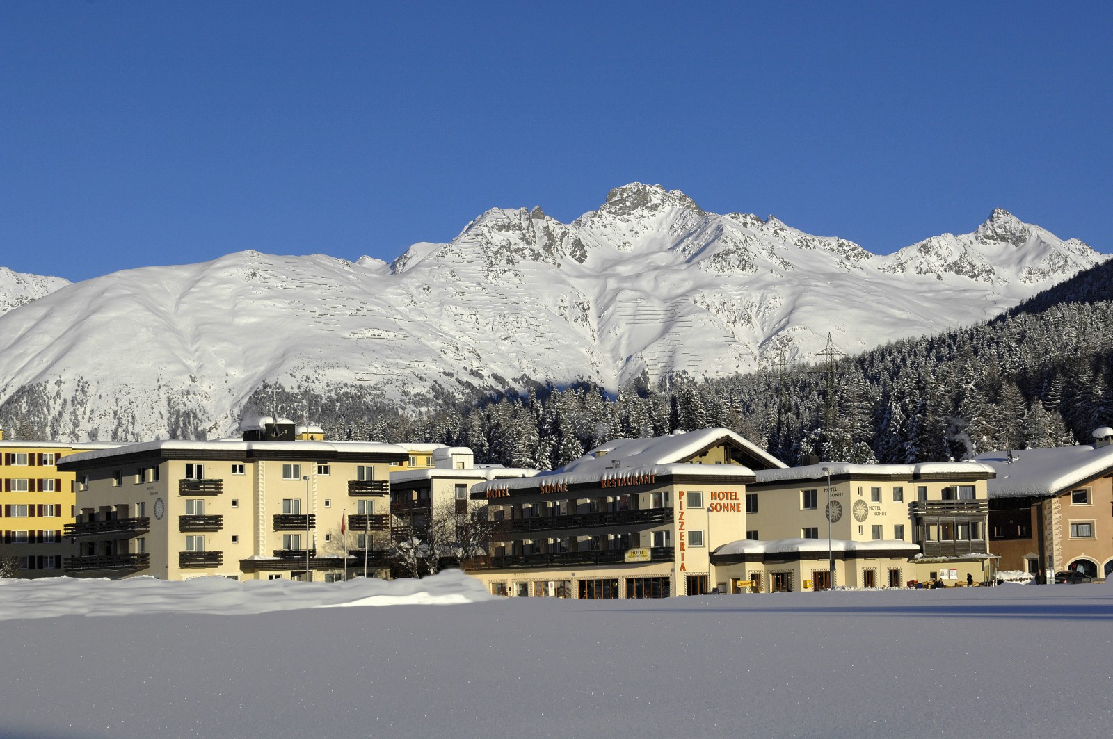 Hotel Restaurant Pizzeria Sonne in St. Moritz, Foto 17
