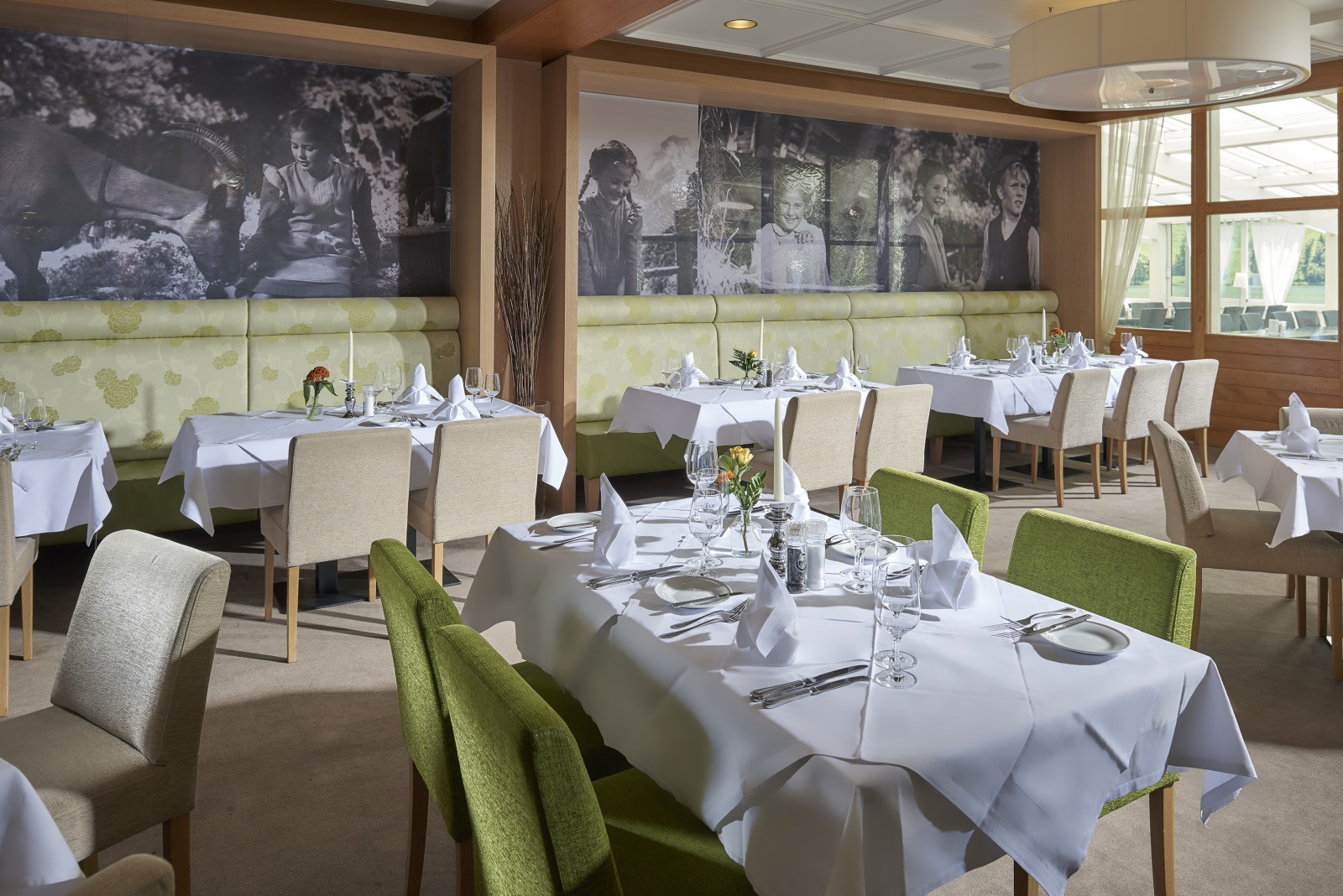 Restaurant Wintergarten (Hostellerie am Schwarzsee) in Schwarzsee, Foto 4