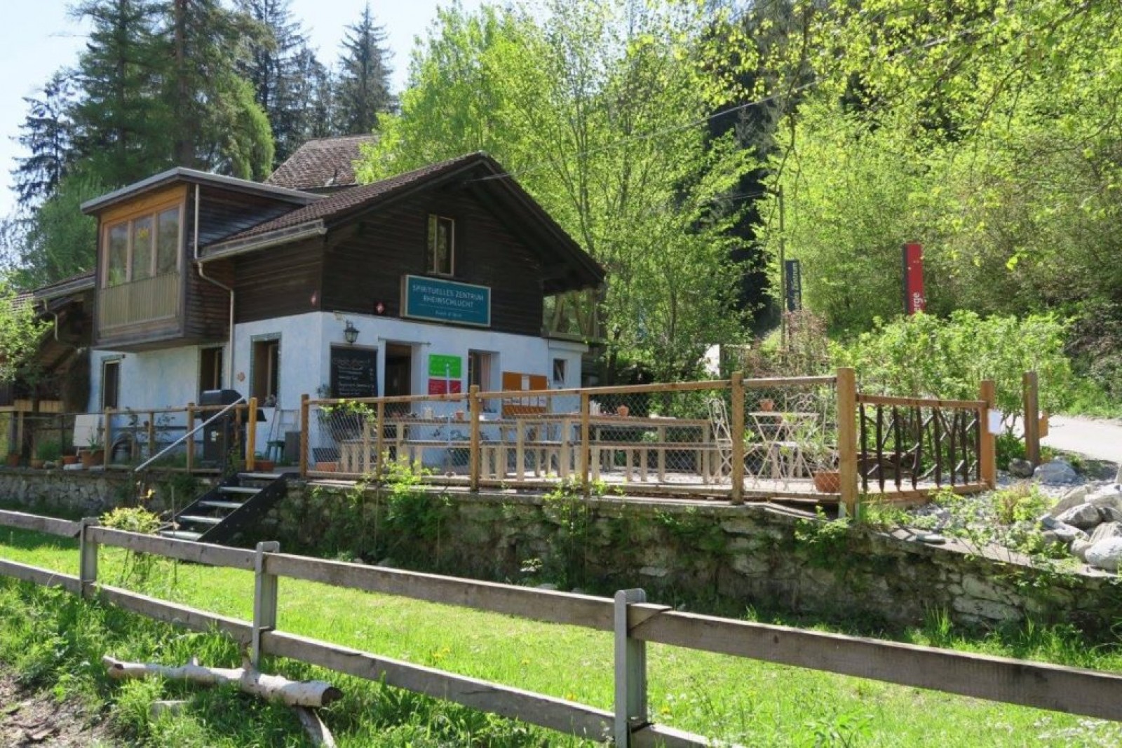Café zur Einkehr & Mystik in Versam