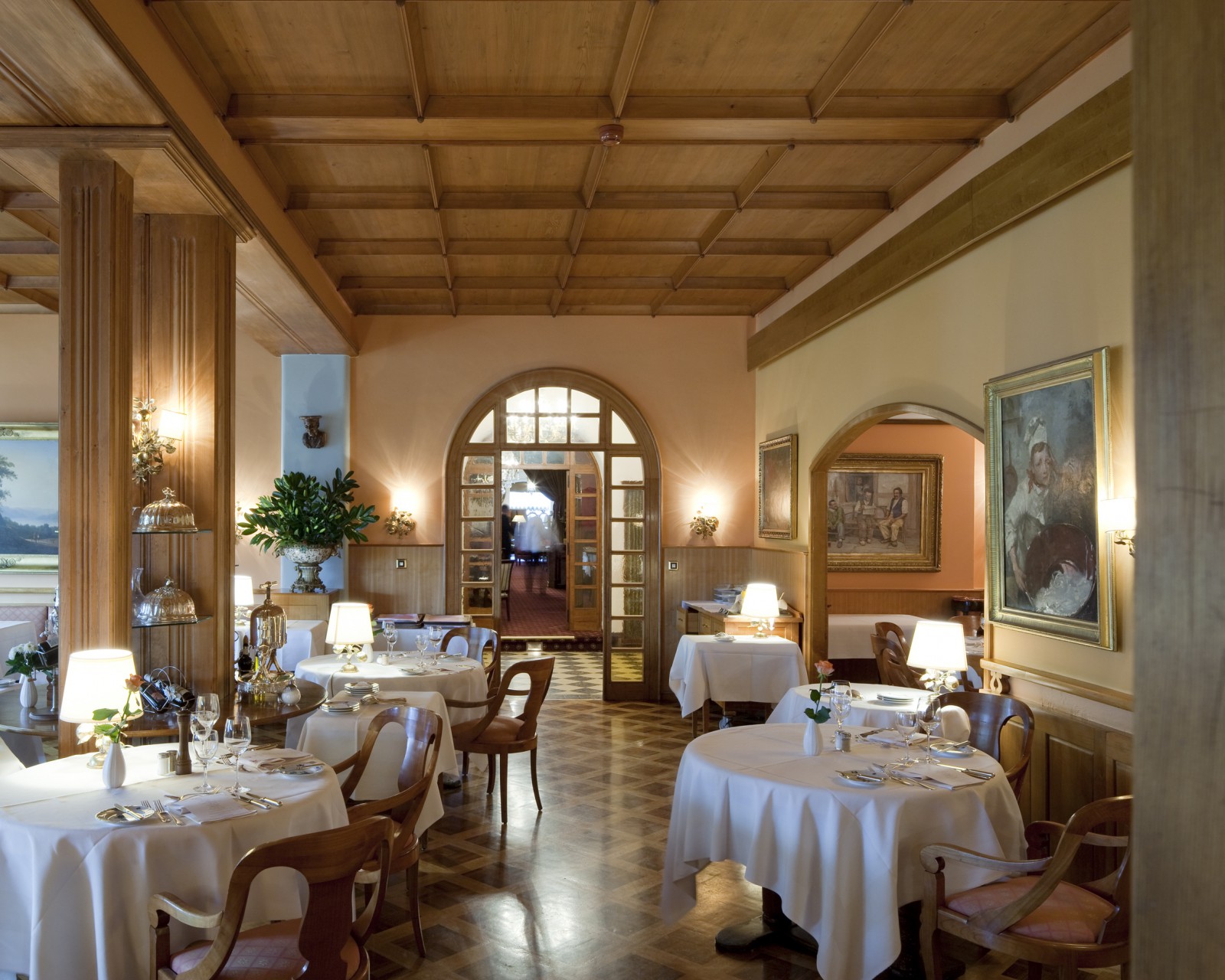 The Victoria Hotel s Restaurant in Montreux, Foto 1