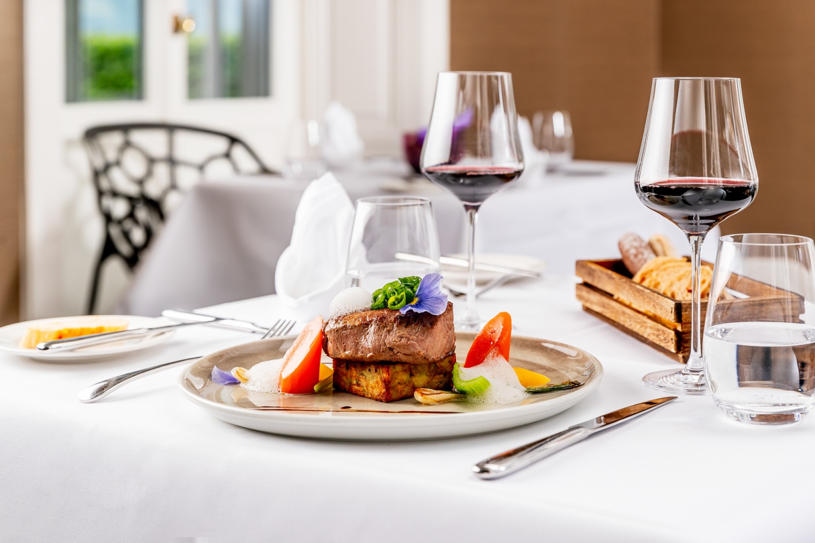 Restaurant VILLA Schweizerhof in Luzern