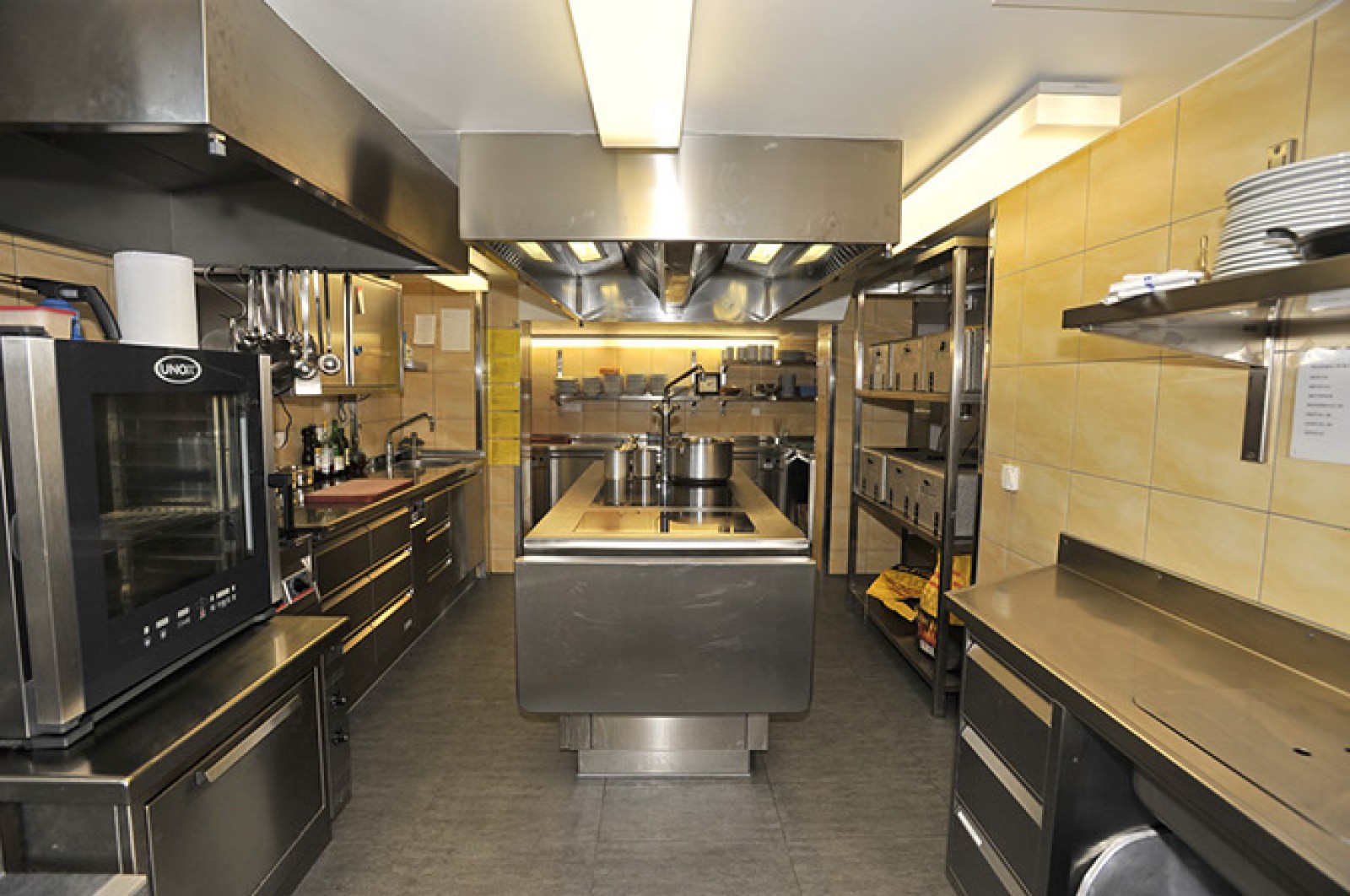 Club Cafe Bahnhof in Kerzers, Foto 6