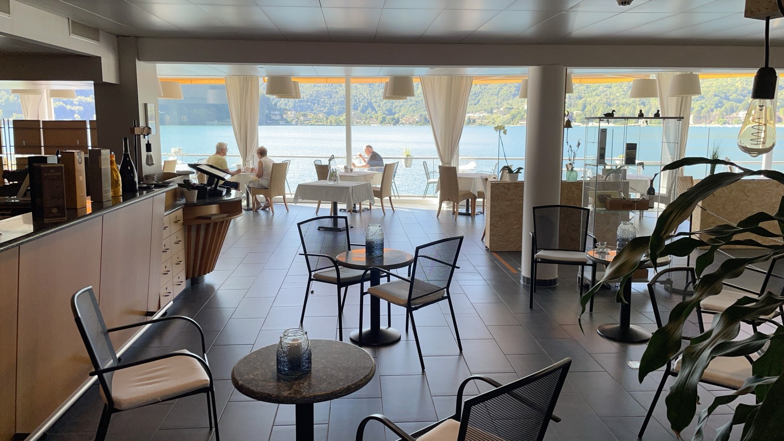 Baia Ristorante Panoramico in Ponte Tresa