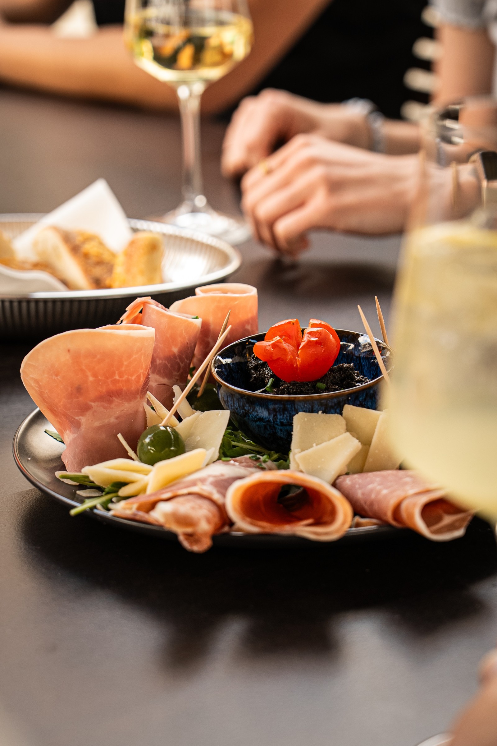 Firehouse – Restaurant, Bar, Events in Weinfelden, Foto 5
