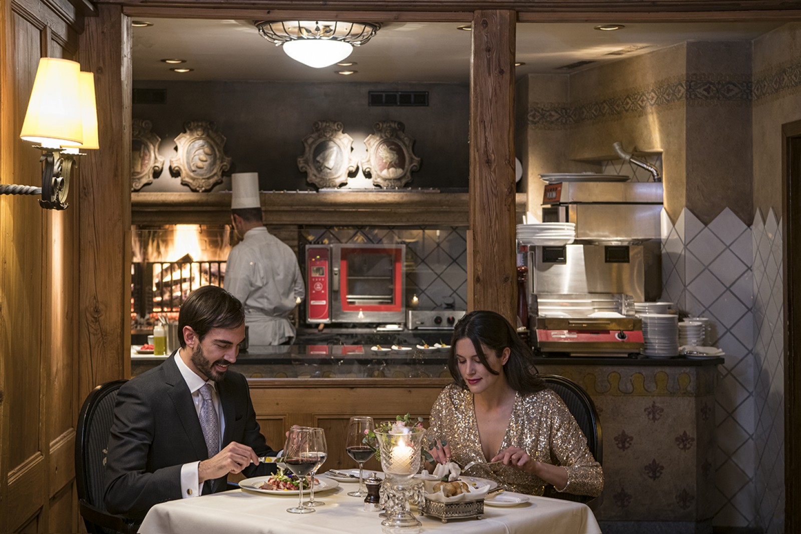 Le Grill Gstaad Palace in Gstaad, Foto 1
