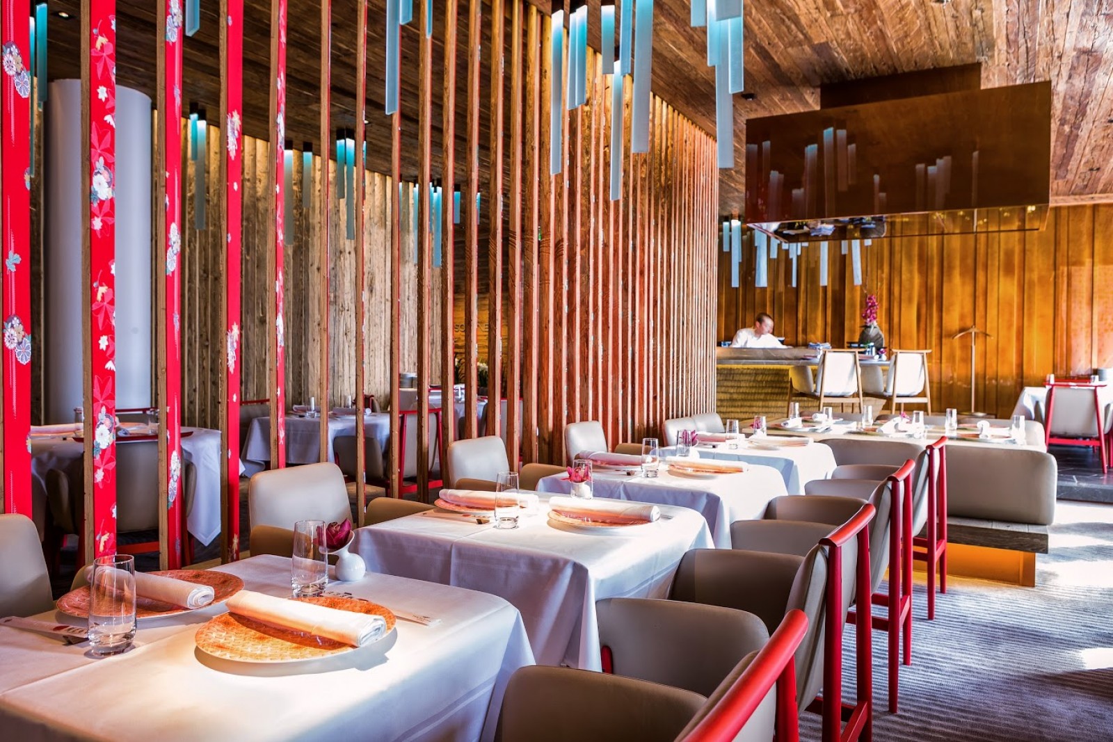 Megu - The Alpina Gstaad in Gstaad, Foto 3