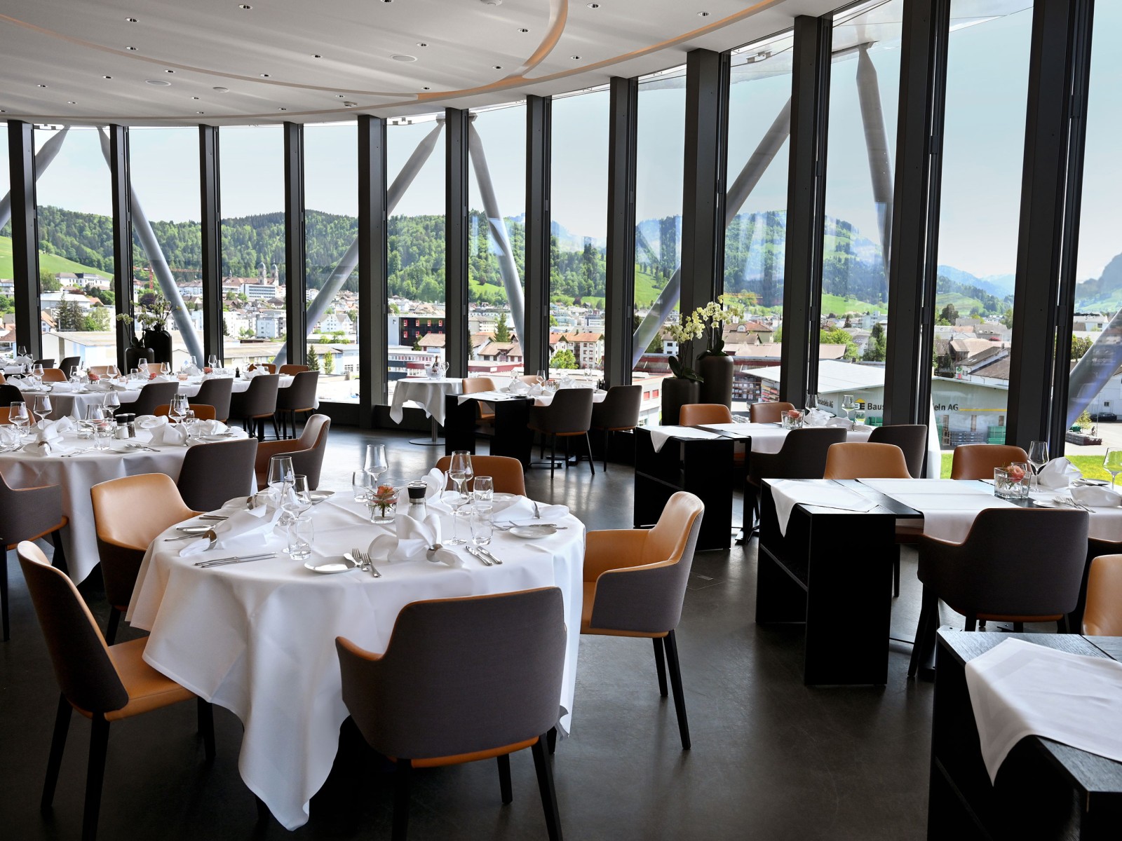 SILO Restaurant | Lounge | Kantine in Einsiedeln, Foto 8