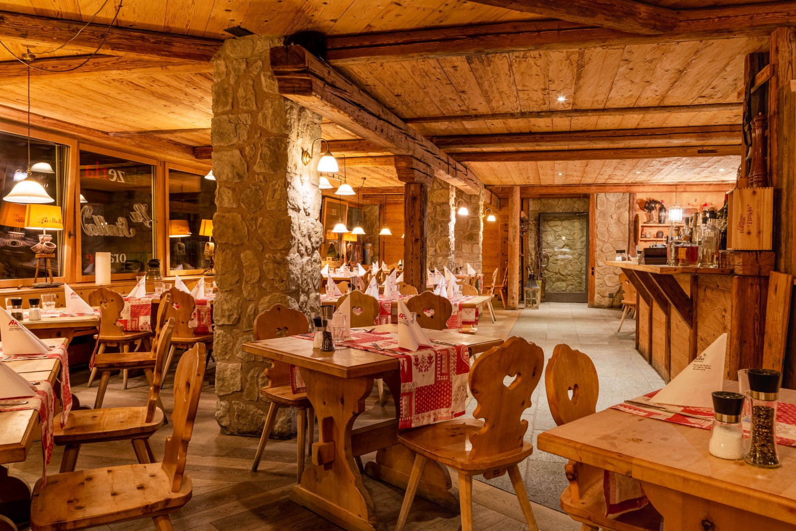 La Stalla Restaurant & Pizzeria in St. Moritz, Foto 2