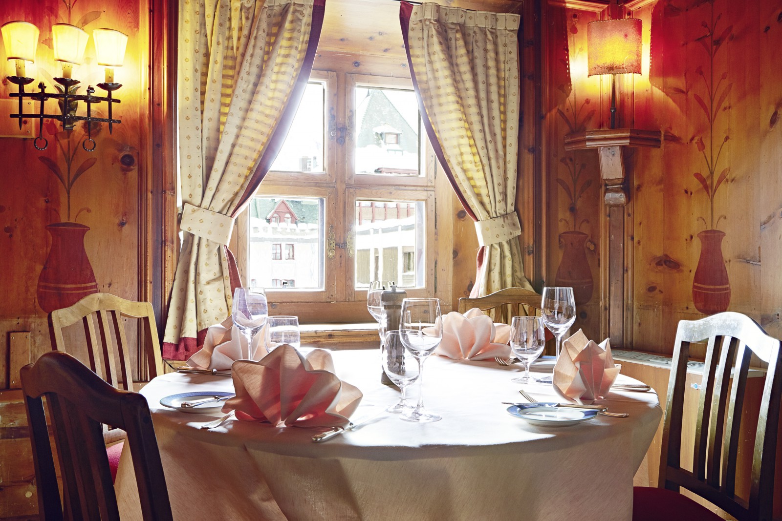Restaurant-Bar Chesa Veglia in St. Moritz, Foto 3