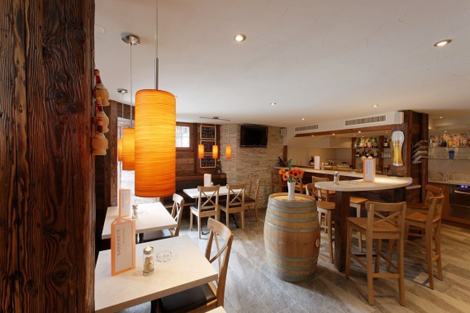 Restaurant Vieux Chalet in Saas-Fee, Foto 17