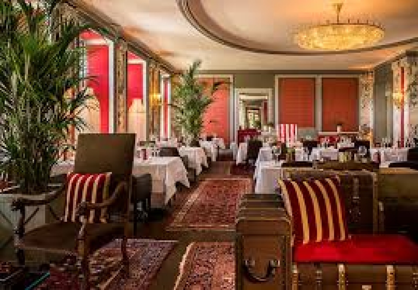 Grandhotel National Restaurant-Bar-Terrasse in Luzern, Foto 4
