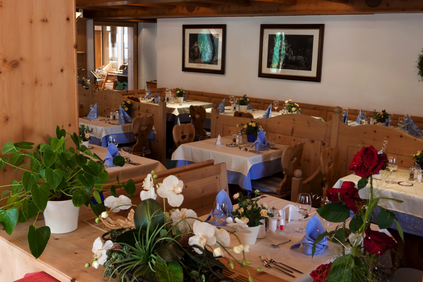 Hotel Restaurant Astras in Scuol, Foto 8
