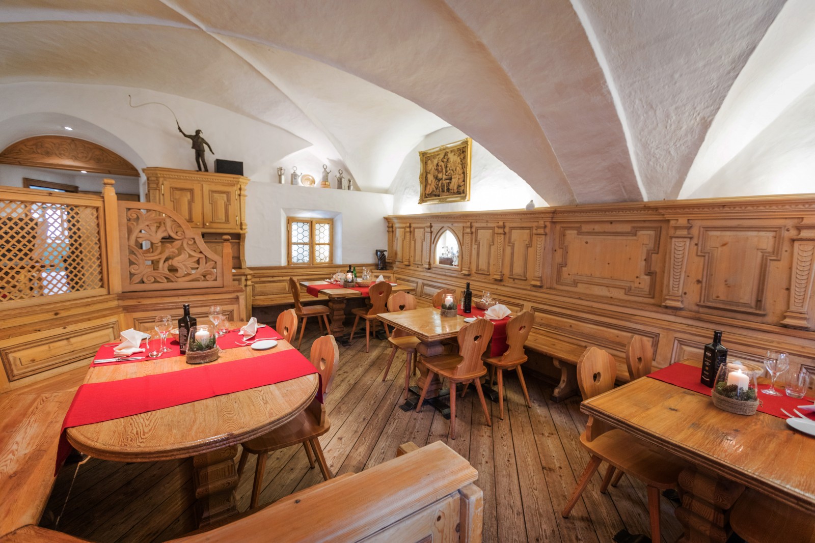 Hotel Restaurant Konditorei in Zuoz, Foto 1