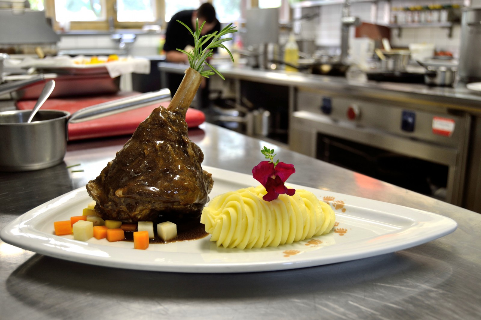 Alpenkräuter Restaurant Bären in Wengen, Foto 4