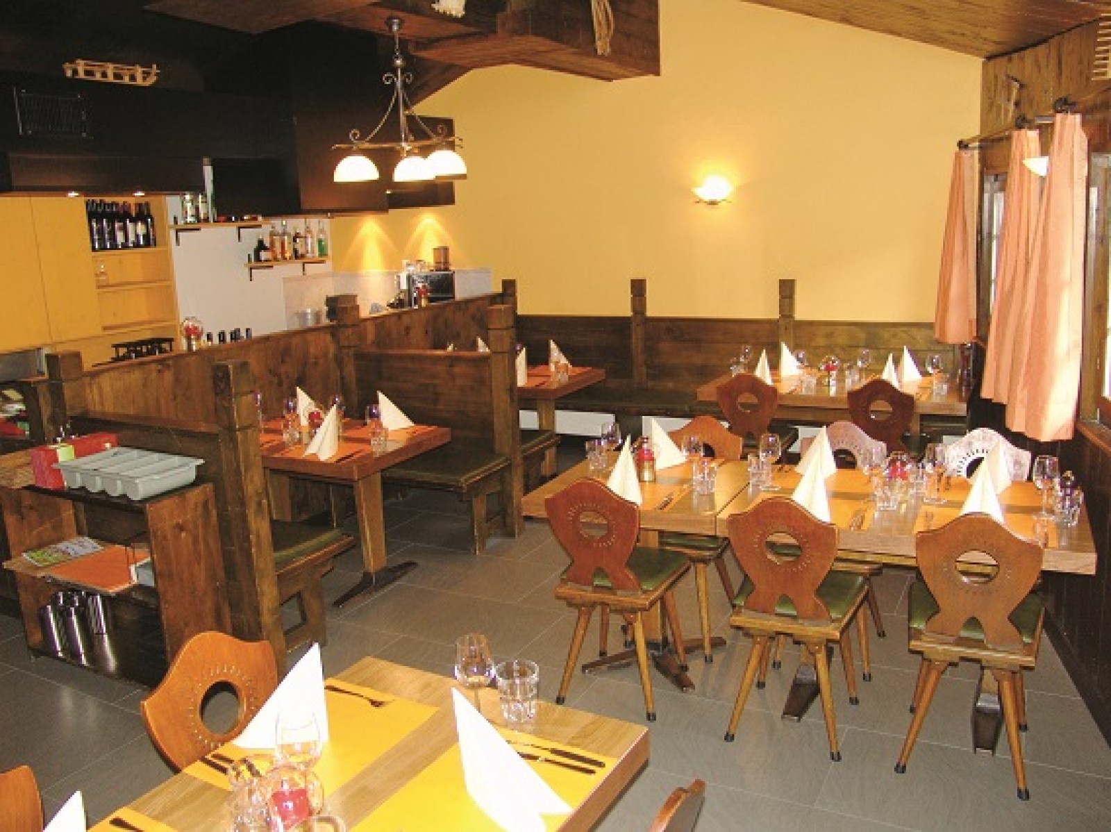 Restaurant Vieux Chalet in Saas-Fee, Foto 6
