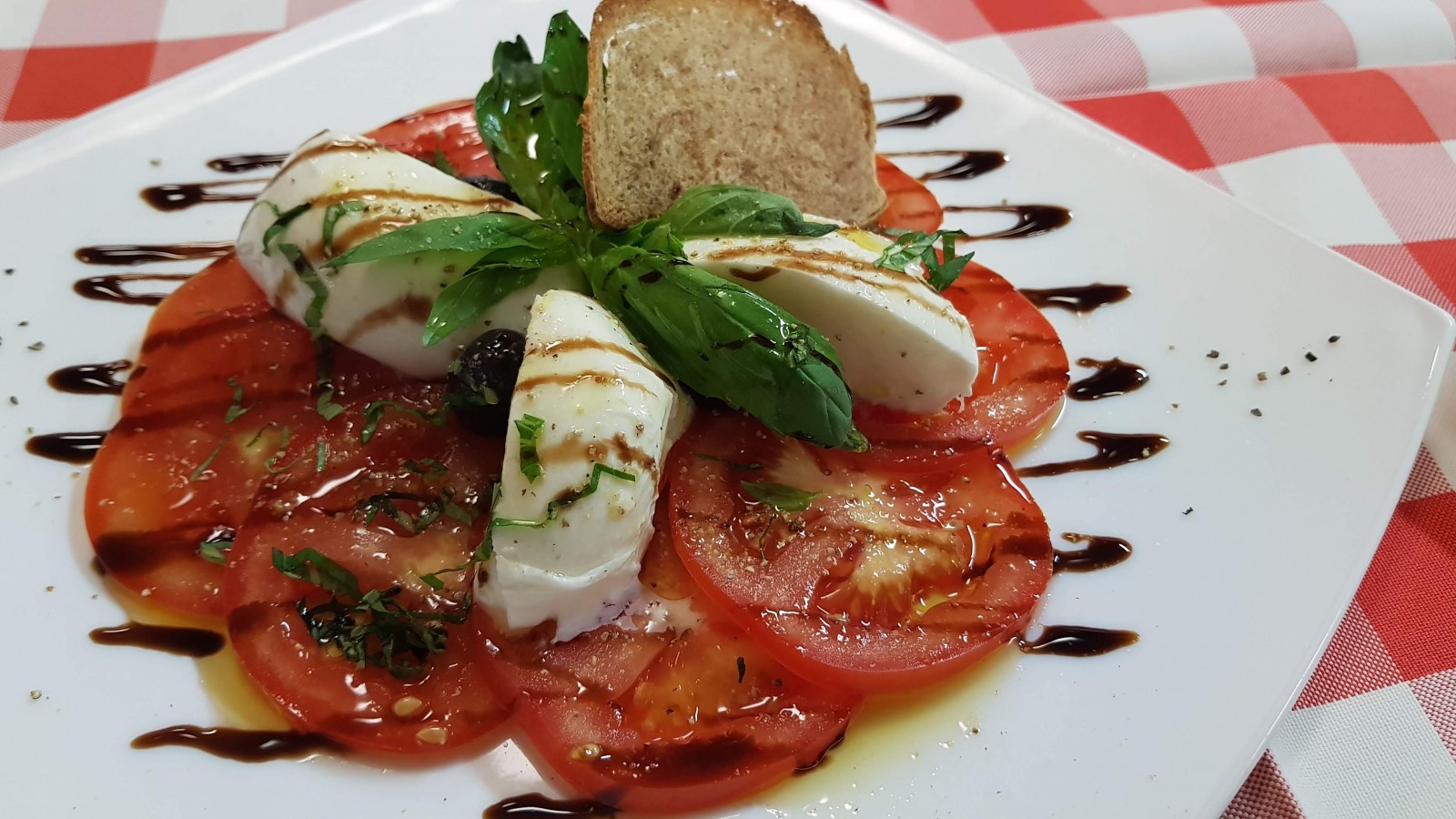 Ristorante Pizzeria del Centro in Ronco sopra Ascona, Foto 13