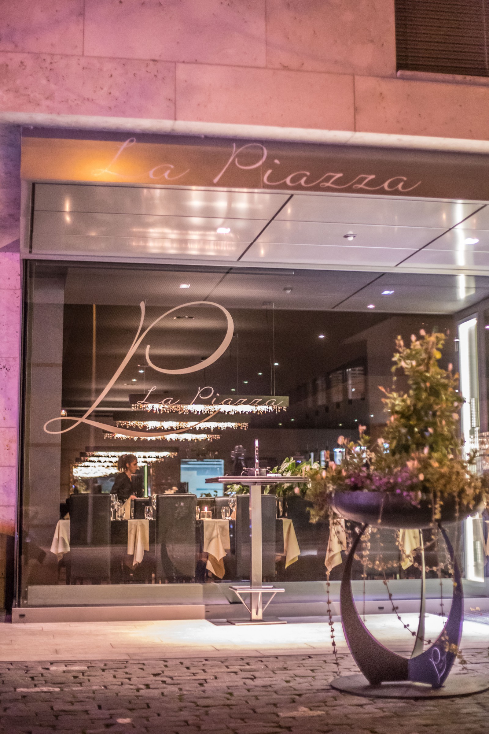 Ristorante Pizzeria 'La Piazza' in Niederuzwil, Foto 6