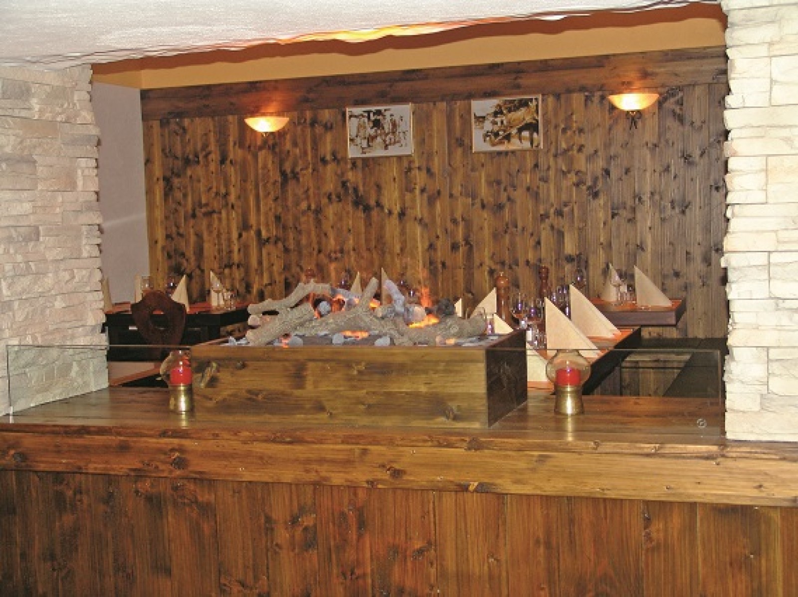 Restaurant Vieux Chalet in Saas-Fee, Foto 3