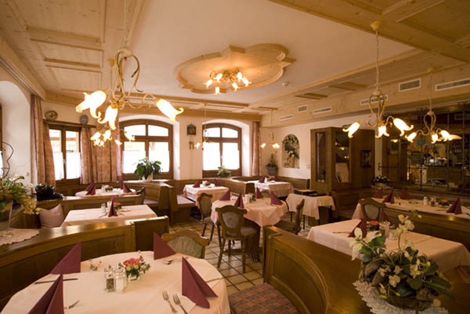 Hotel Restaurant Astras in Scuol, Foto 4