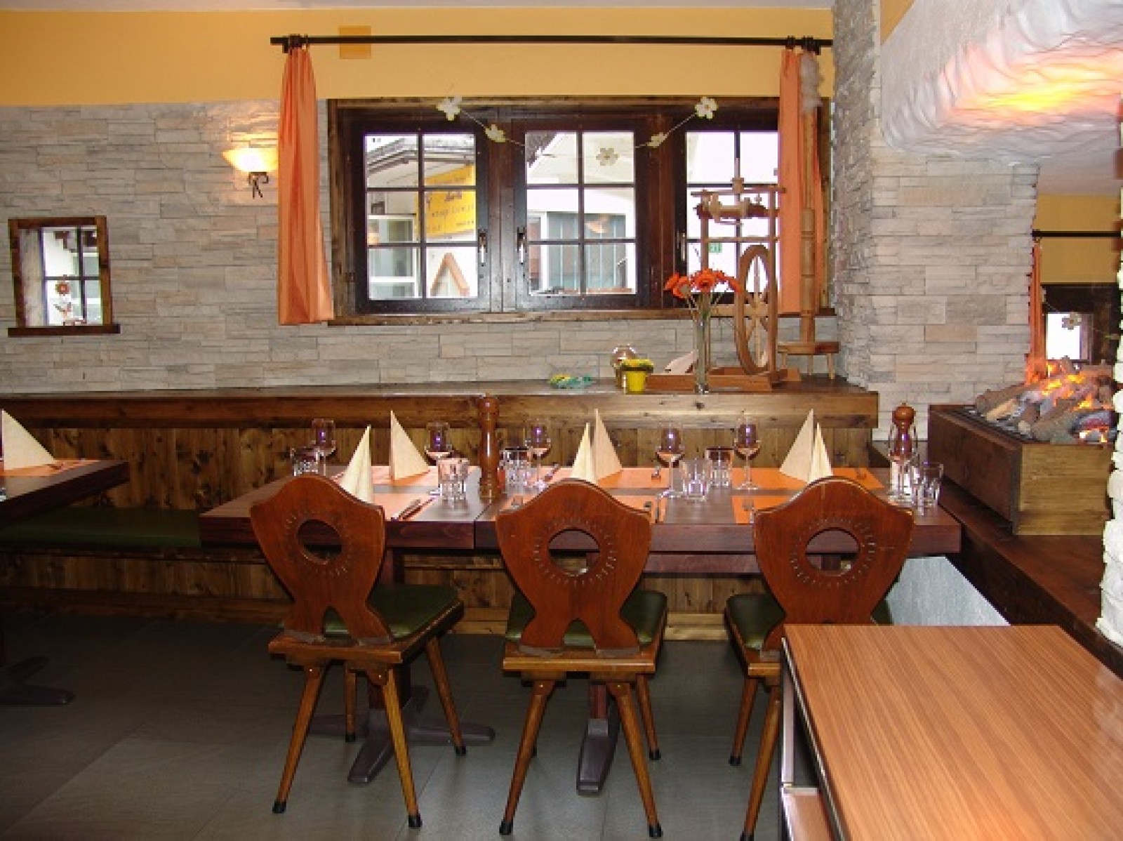 Restaurant Vieux Chalet in Saas-Fee, Foto 2