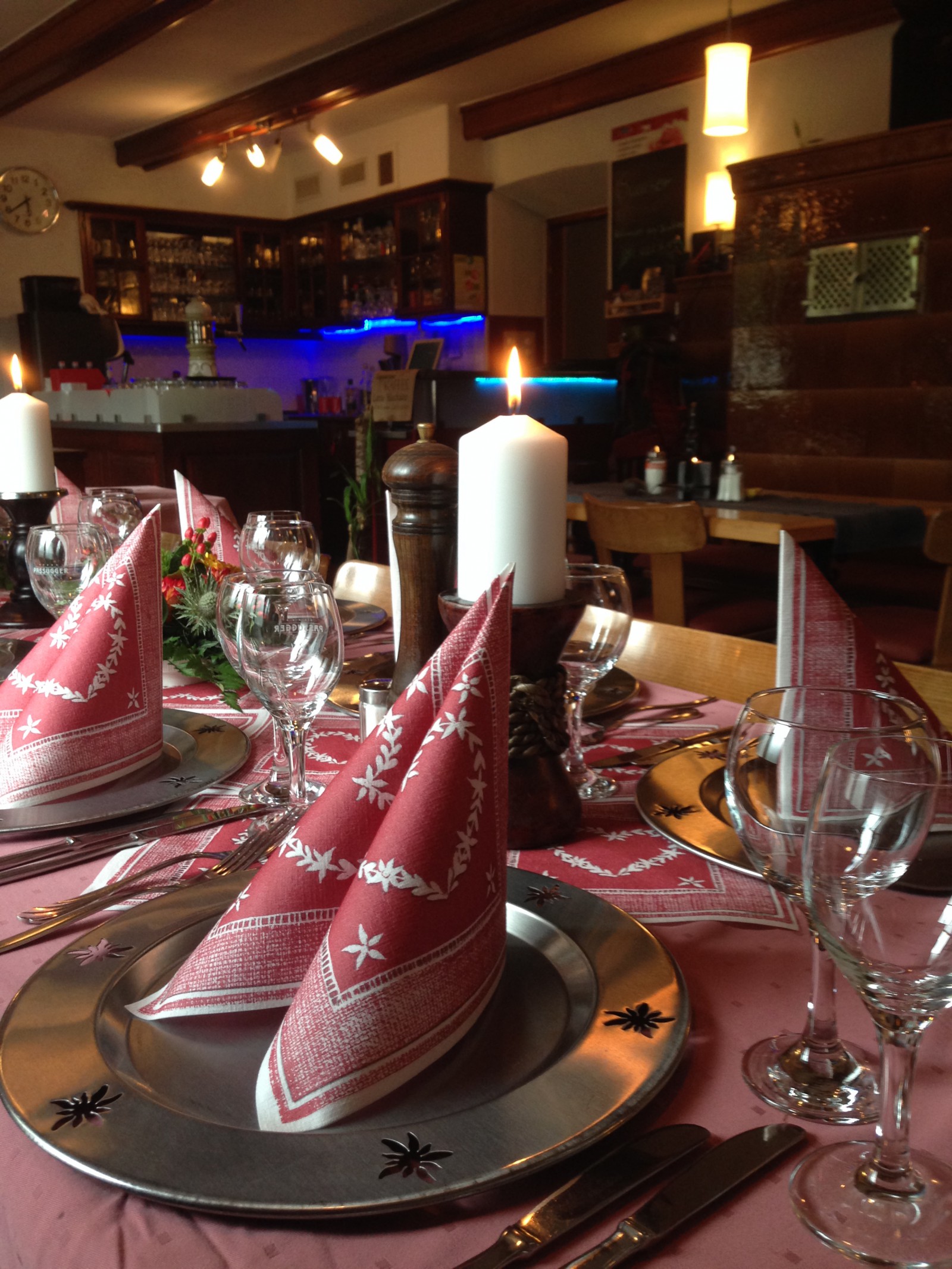 Adventure Hostel Restaurant Casanna in Klosters