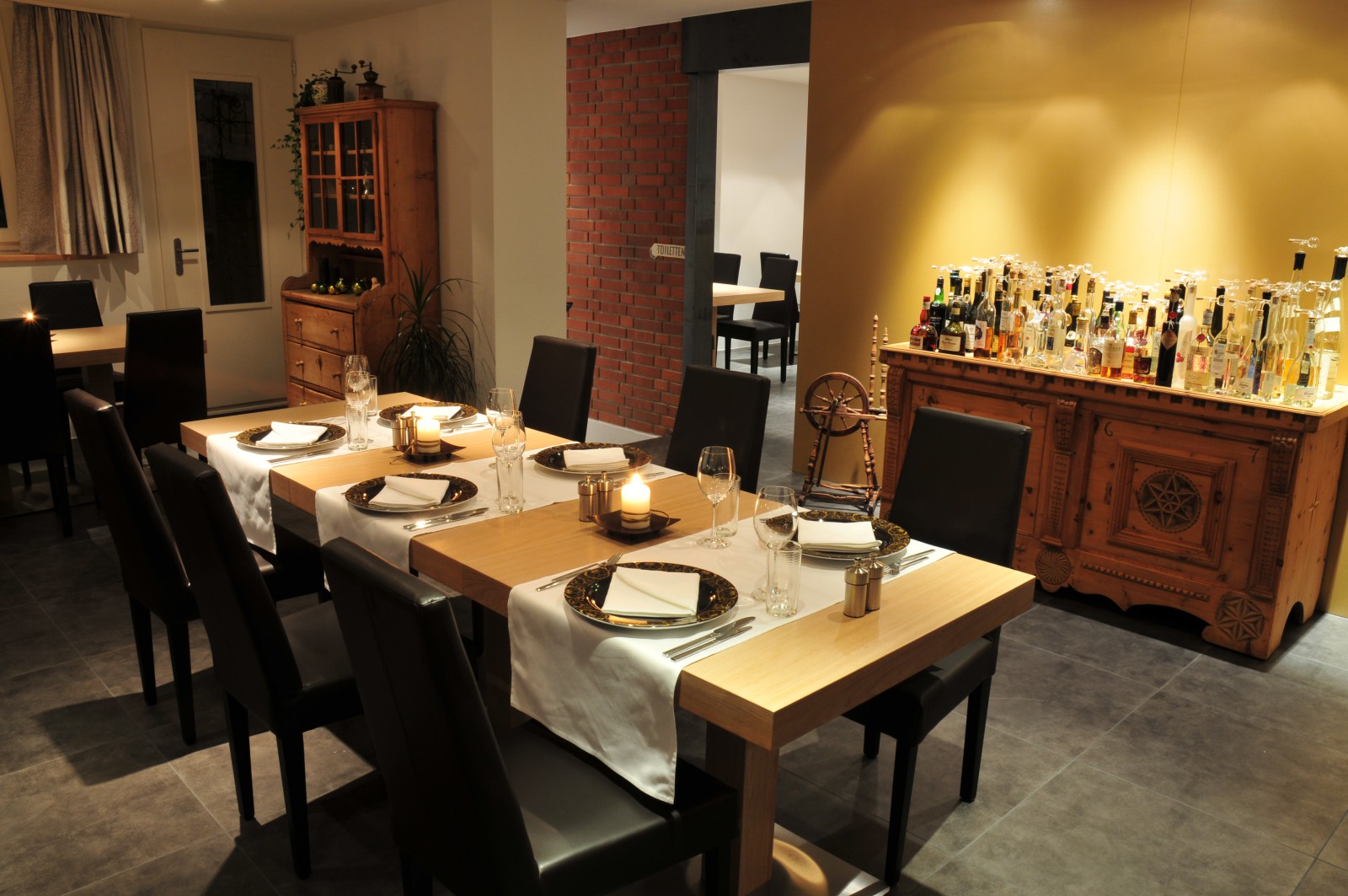 Fillis Restaurant Bar Lounge in Scuol